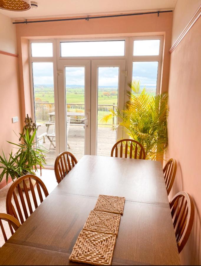 Healing Waters Sanctuary For Exclusive Private Hire And Self Catering Board, Vegetarian, Alcohol & Wifi Free Retreat In Glastonbury Exteriér fotografie