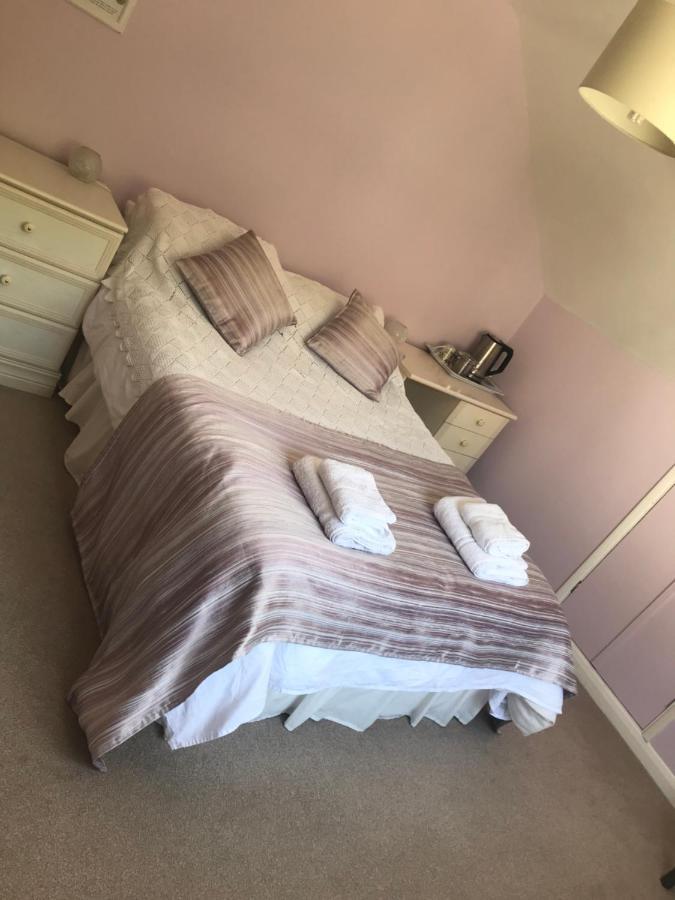 Healing Waters Sanctuary For Exclusive Private Hire And Self Catering Board, Vegetarian, Alcohol & Wifi Free Retreat In Glastonbury Exteriér fotografie