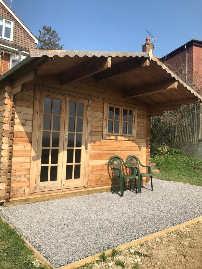 Healing Waters Sanctuary For Exclusive Private Hire And Self Catering Board, Vegetarian, Alcohol & Wifi Free Retreat In Glastonbury Exteriér fotografie