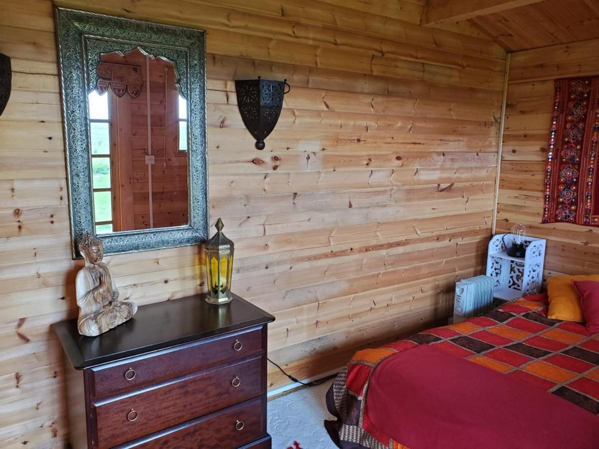 Healing Waters Sanctuary For Exclusive Private Hire And Self Catering Board, Vegetarian, Alcohol & Wifi Free Retreat In Glastonbury Exteriér fotografie